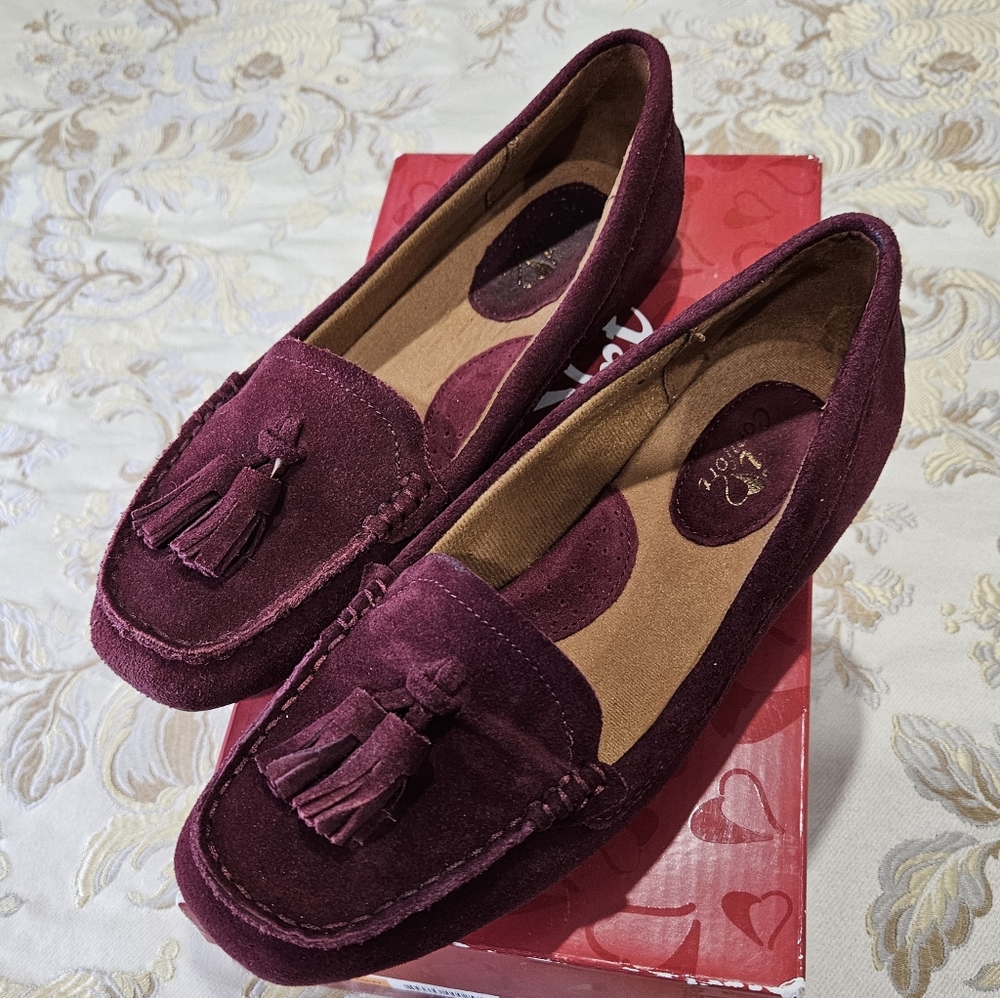 I COMFORT Loafers.